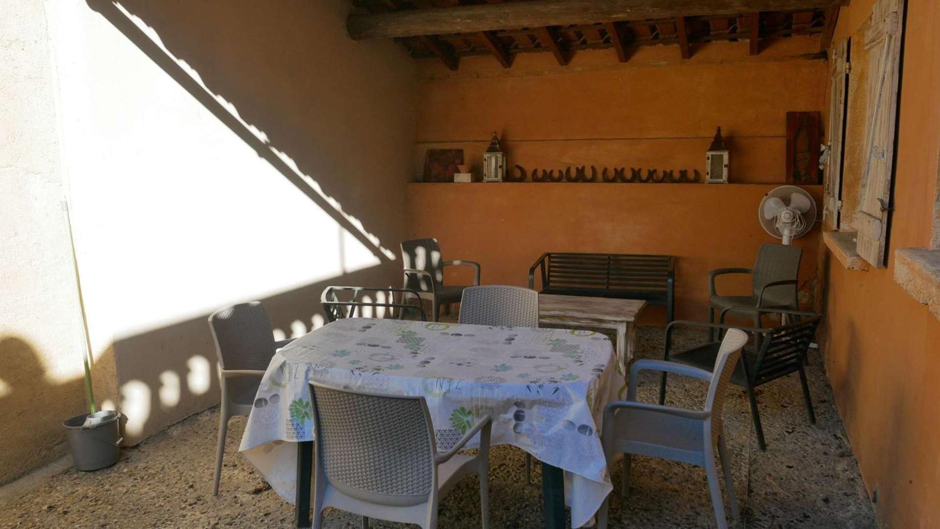Mas Maurane - Le Bougainvillier Aux Portes D'Arles Apartamento Tarascon Exterior foto