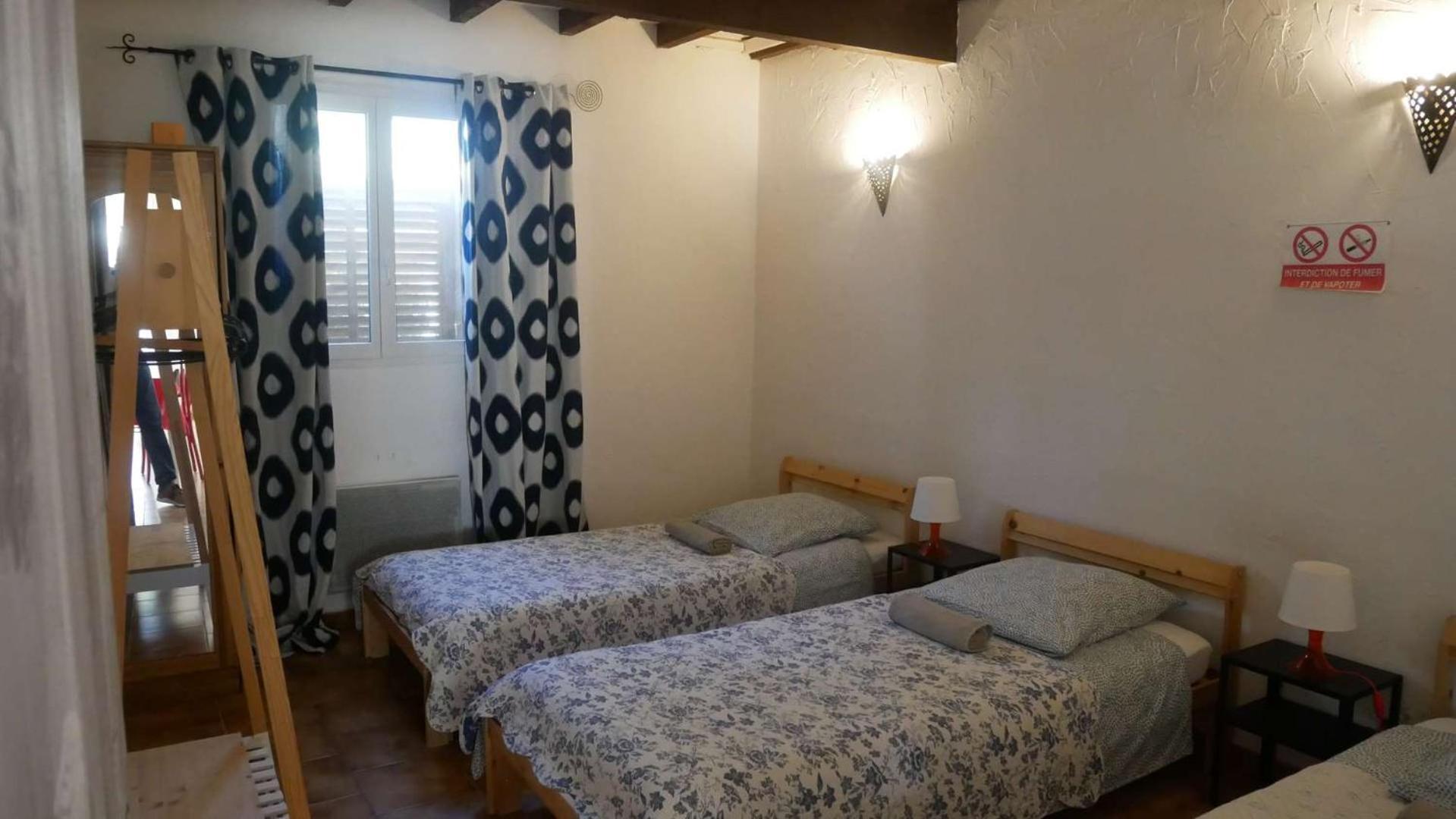 Mas Maurane - Le Bougainvillier Aux Portes D'Arles Apartamento Tarascon Exterior foto